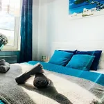 Next To Wawel Castle, Vistula River & Old Town Cracow Апартаменты