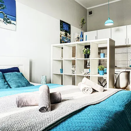 Next To Wawel Castle, Vistula River & Old Town Cracow Daire Krakow