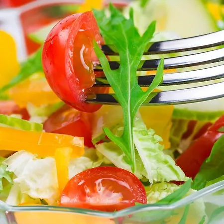 Next To Wawel Castle, Vistula River & Old Town Cracow Daire Krakow