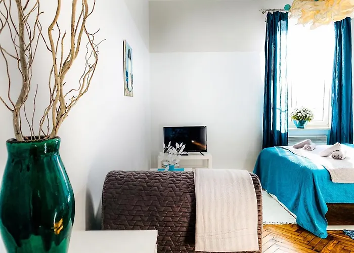 Next To Wawel Castle, Vistula River & Old Town Cracow Apartament