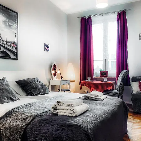 Next To Wawel Castle, Vistula River & Old Town Cracow Apartament